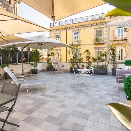 Elite House Free Parking For Small Cars Only Apartment *