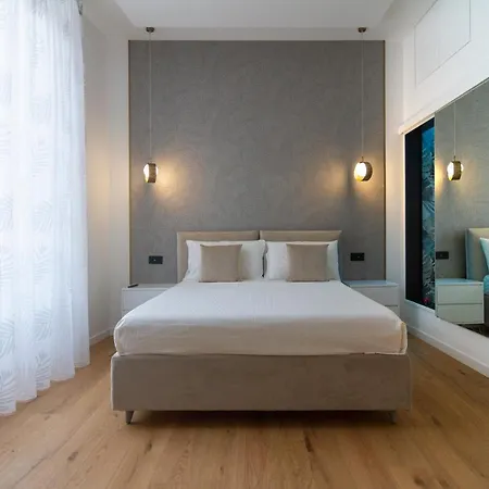 Elite House Free Parking For Small Cars Only Apartment Naples