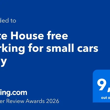 Daire Elite House Parking Small Car *